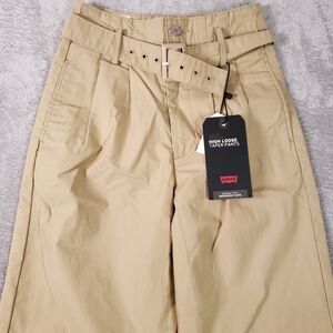 LEVI'S NWT Premium High Loose Taper Pants 24x30 Women Khaki